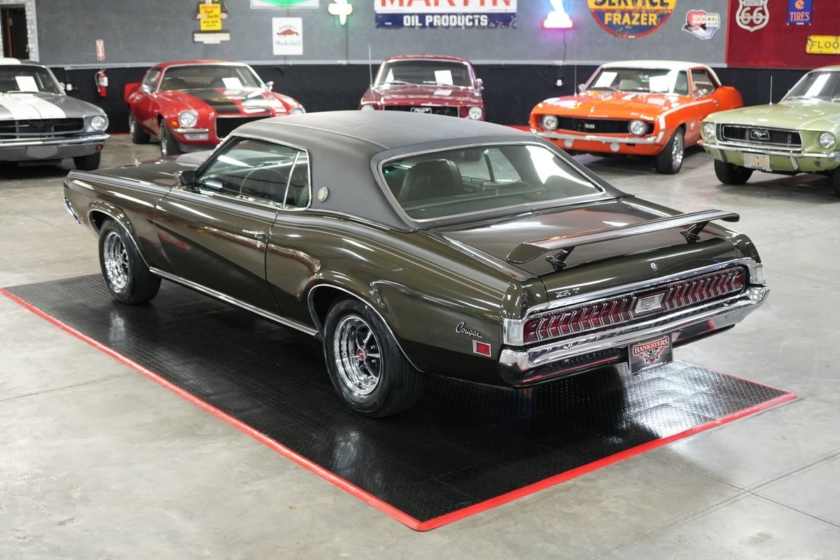 Mercury-Cougar-XR-7-1970-Coupe-12