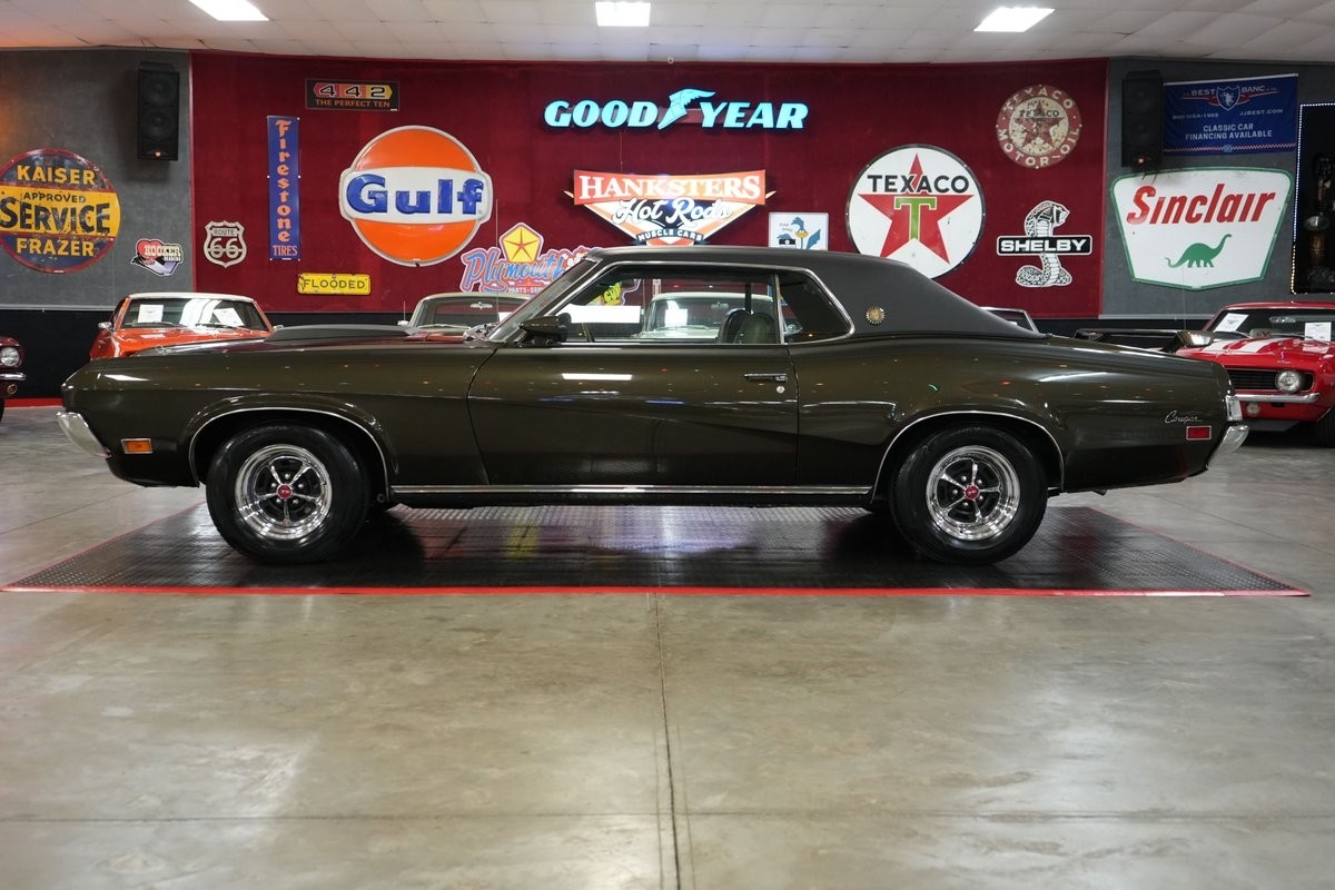 Mercury-Cougar-XR-7-1970-Coupe-19