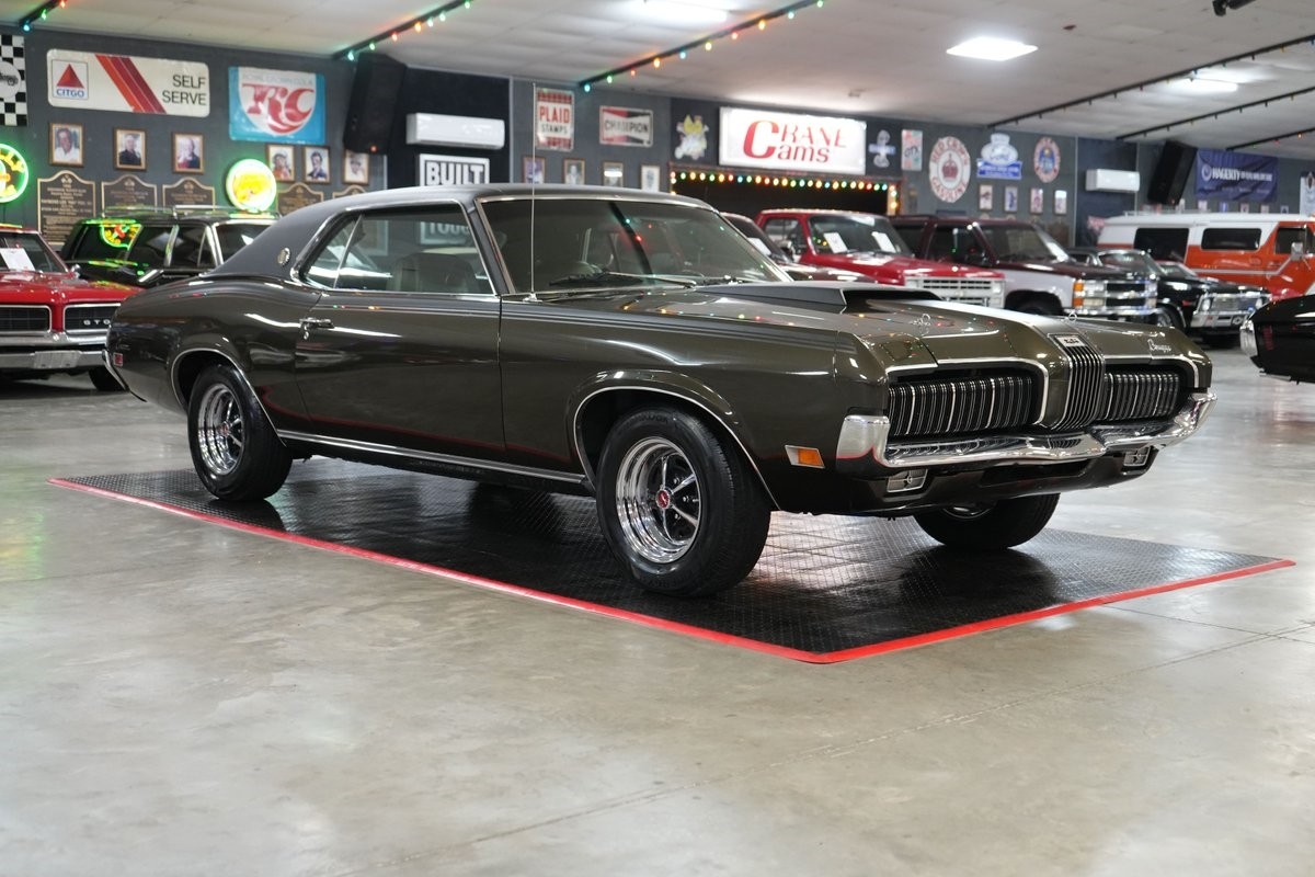 Mercury-Cougar-XR-7-1970-Coupe-24