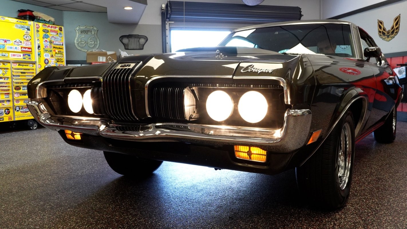 Mercury-Cougar-XR-7-1970-Coupe-30