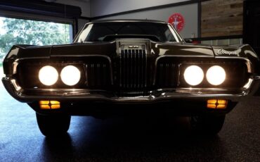 Mercury-Cougar-XR-7-1970-Coupe-31