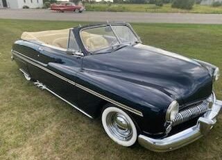 Mercury-Custom-1949-5