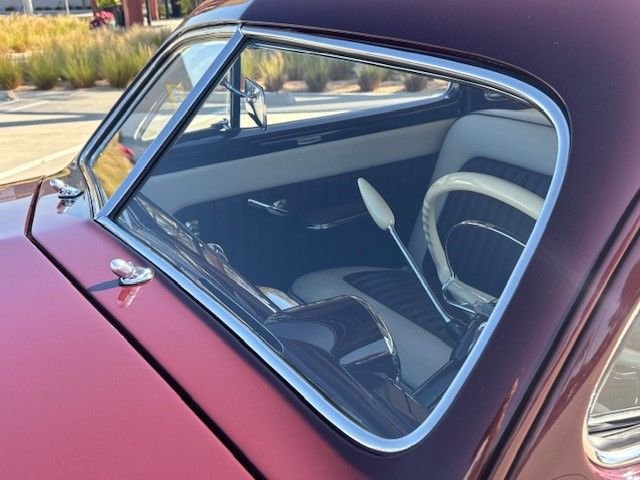 Mercury-Custom-1949-Burgundy-whtburg-18