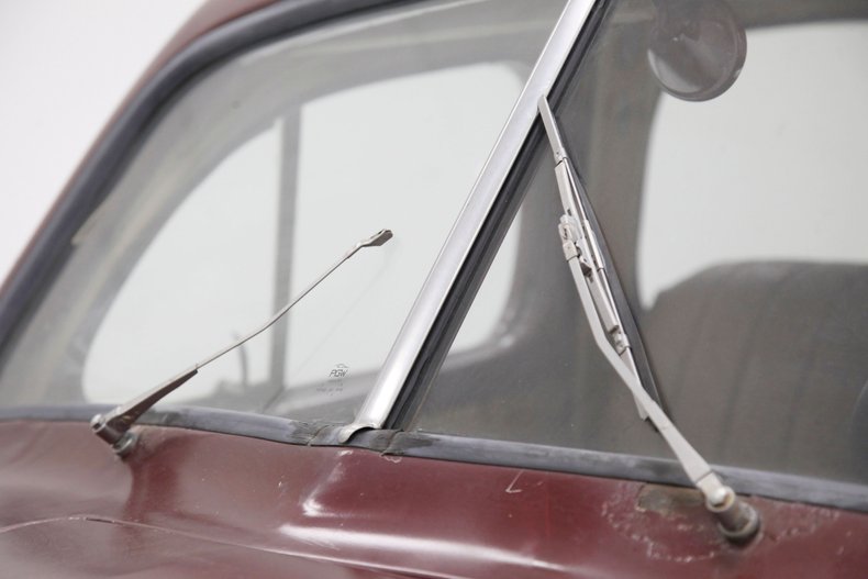 Mercury-Eight-1940-Maroon-Saddle-15