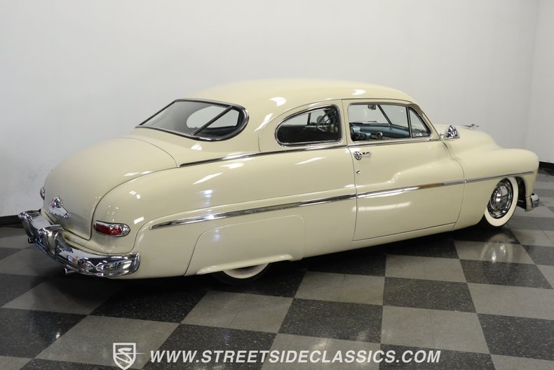 Mercury-Eight-1949-Dakota-Gray-Gray-21