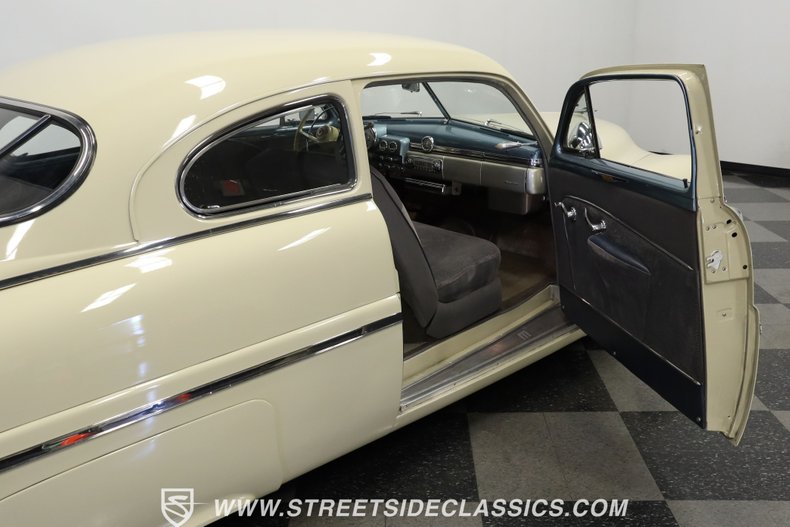 Mercury-Eight-1949-Dakota-Gray-Gray-45