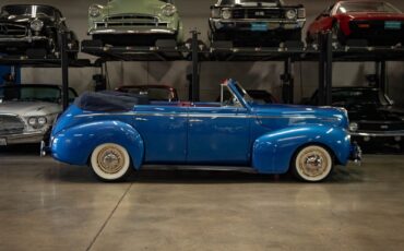 Mercury-Eight-Custom-1940-4-Door-Sedan-Convertible-2