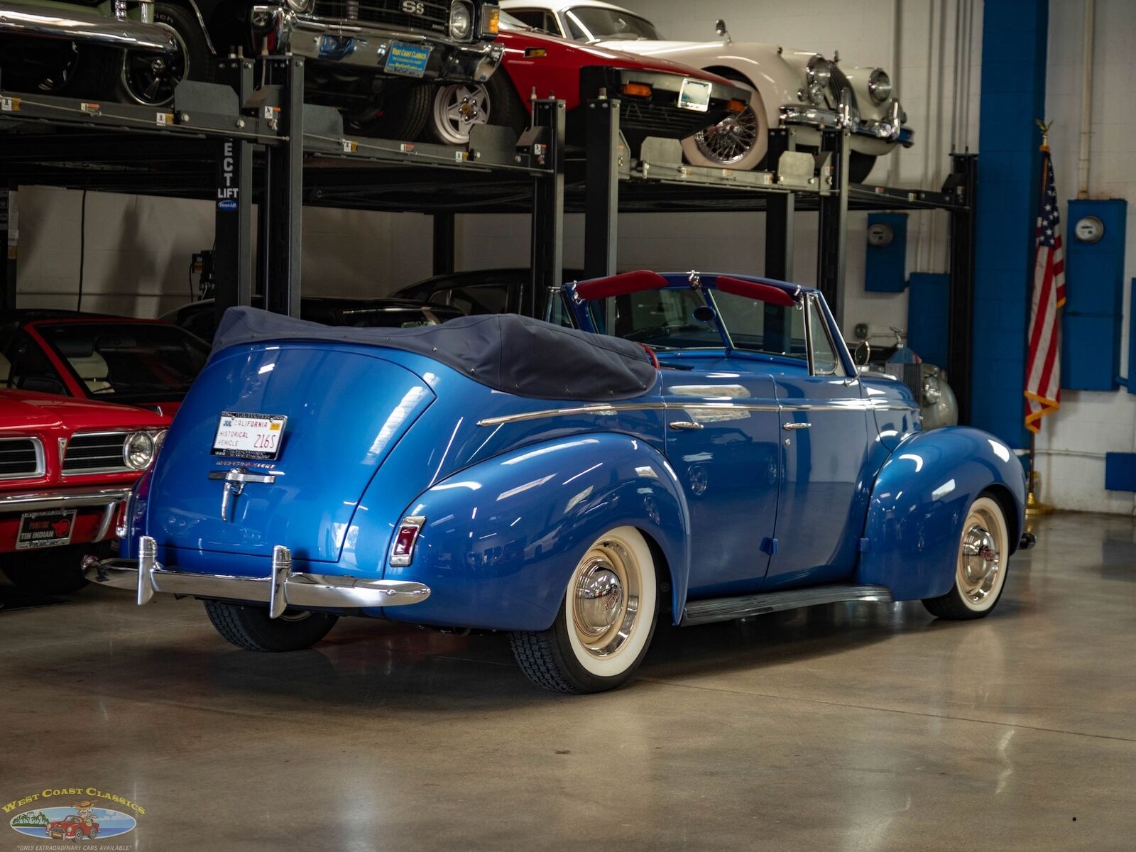 Mercury-Eight-Custom-1940-4-Door-Sedan-Convertible-23