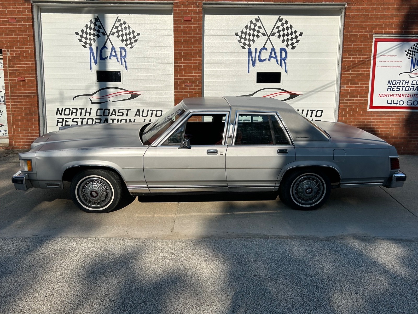 Mercury-Grand-Marquis-1985-Sedan-1