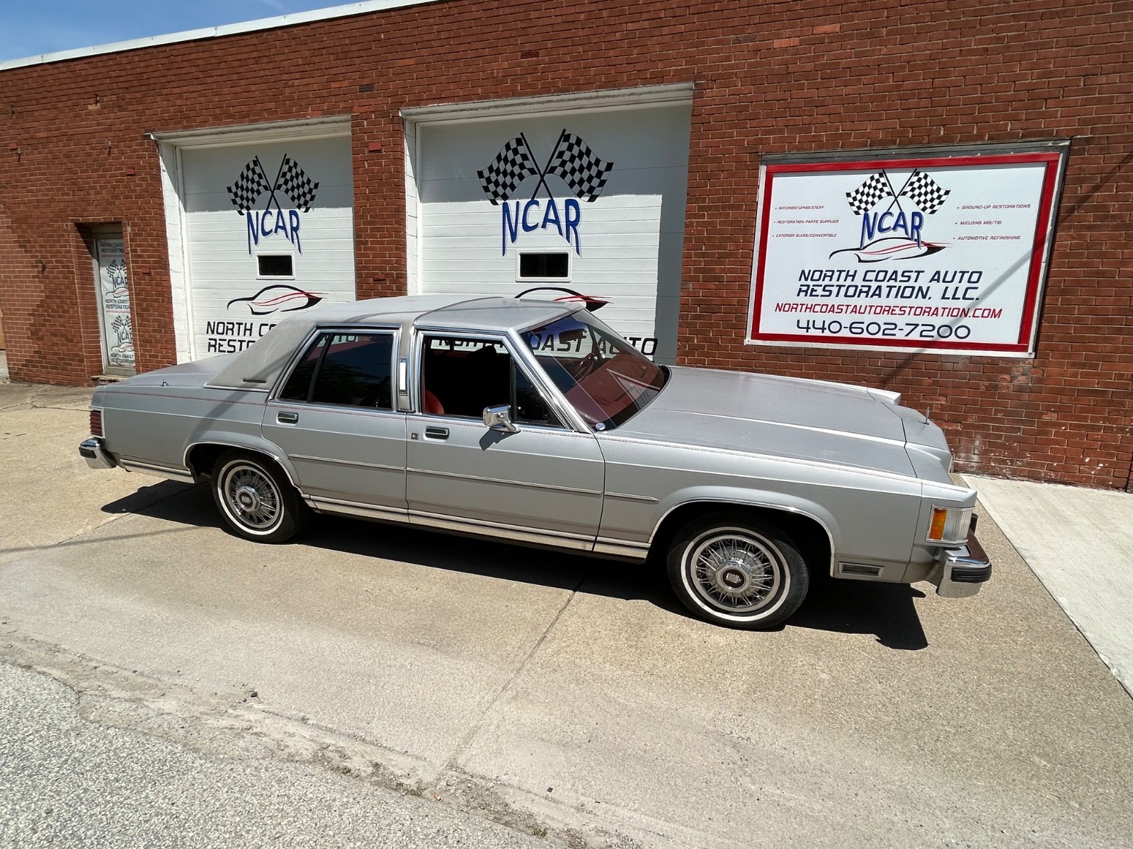 Mercury-Grand-Marquis-1985-Sedan-13