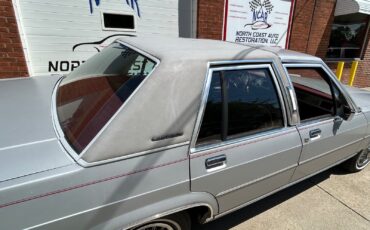 Mercury-Grand-Marquis-1985-Sedan-16