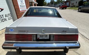 Mercury-Grand-Marquis-1985-Sedan-17