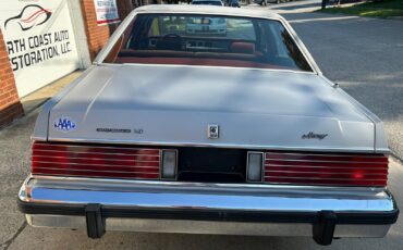 Mercury-Grand-Marquis-1985-Sedan-2