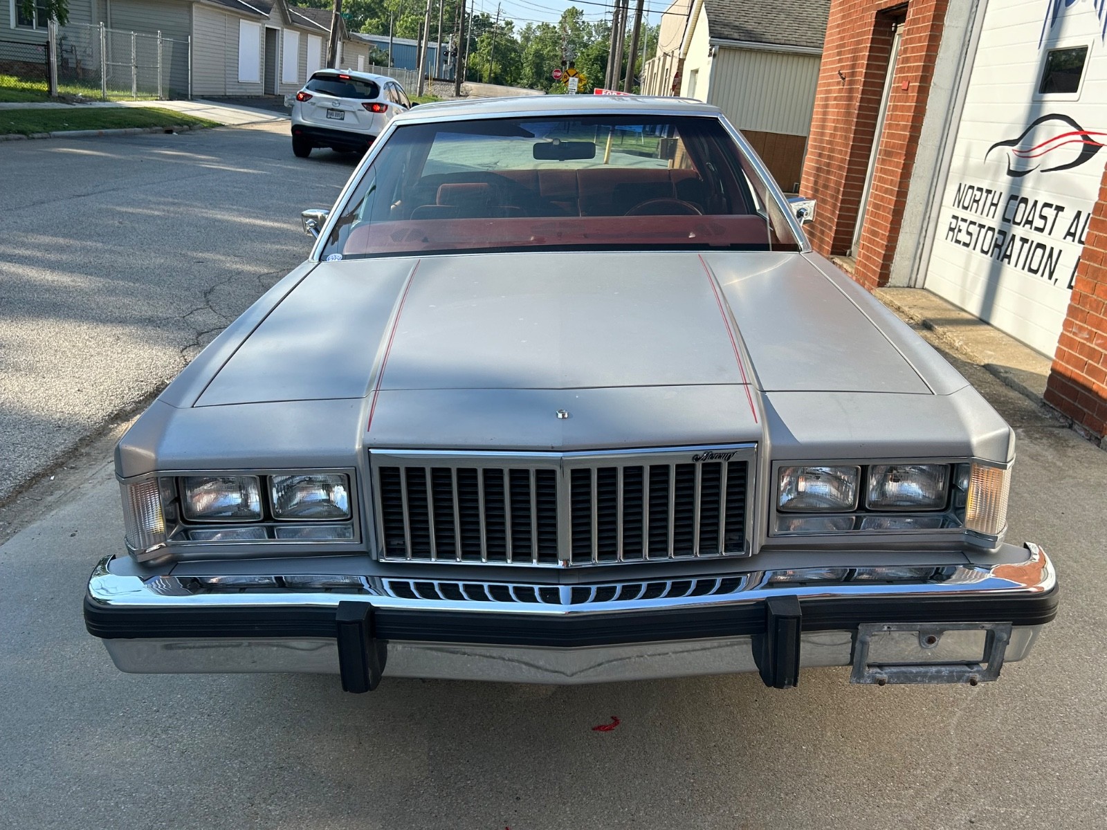Mercury-Grand-Marquis-1985-Sedan-3
