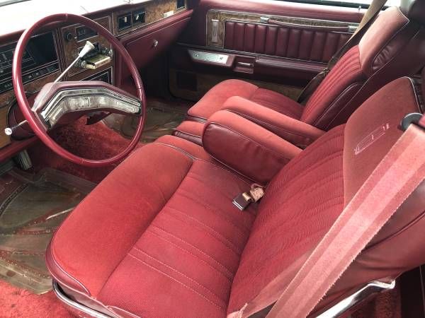 Mercury-Grand-marquis-1977-3