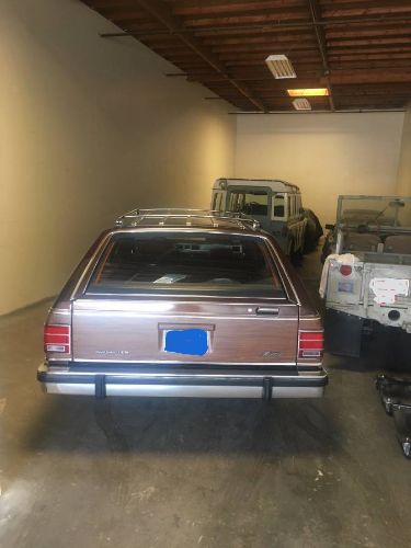 Mercury-Grand-marquis-1984-Metallic-Brown-2