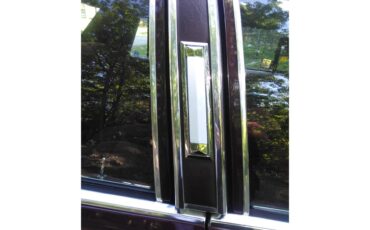 Mercury-Grand-marquis-1989-Maroon-Maroon-17