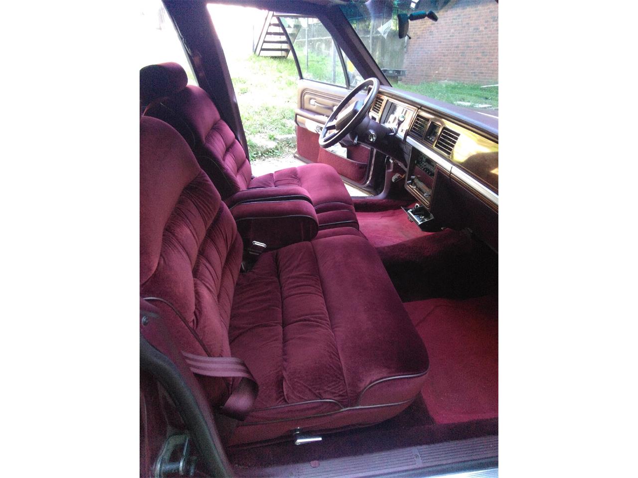 Mercury-Grand-marquis-1989-Maroon-Maroon-19