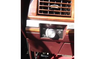Mercury-Grand-marquis-1989-Maroon-Maroon-2