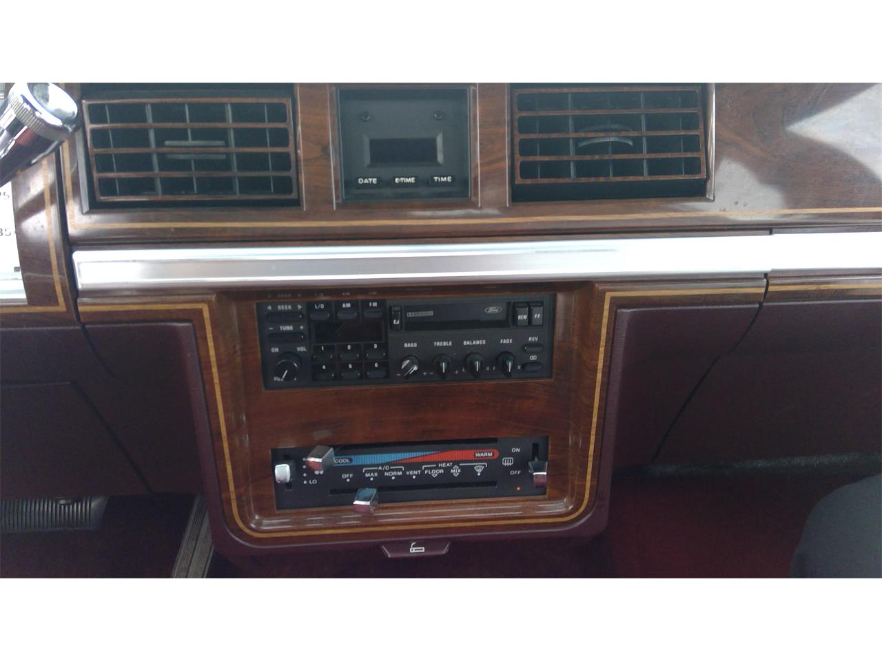 Mercury-Grand-marquis-1989-Maroon-Maroon-22