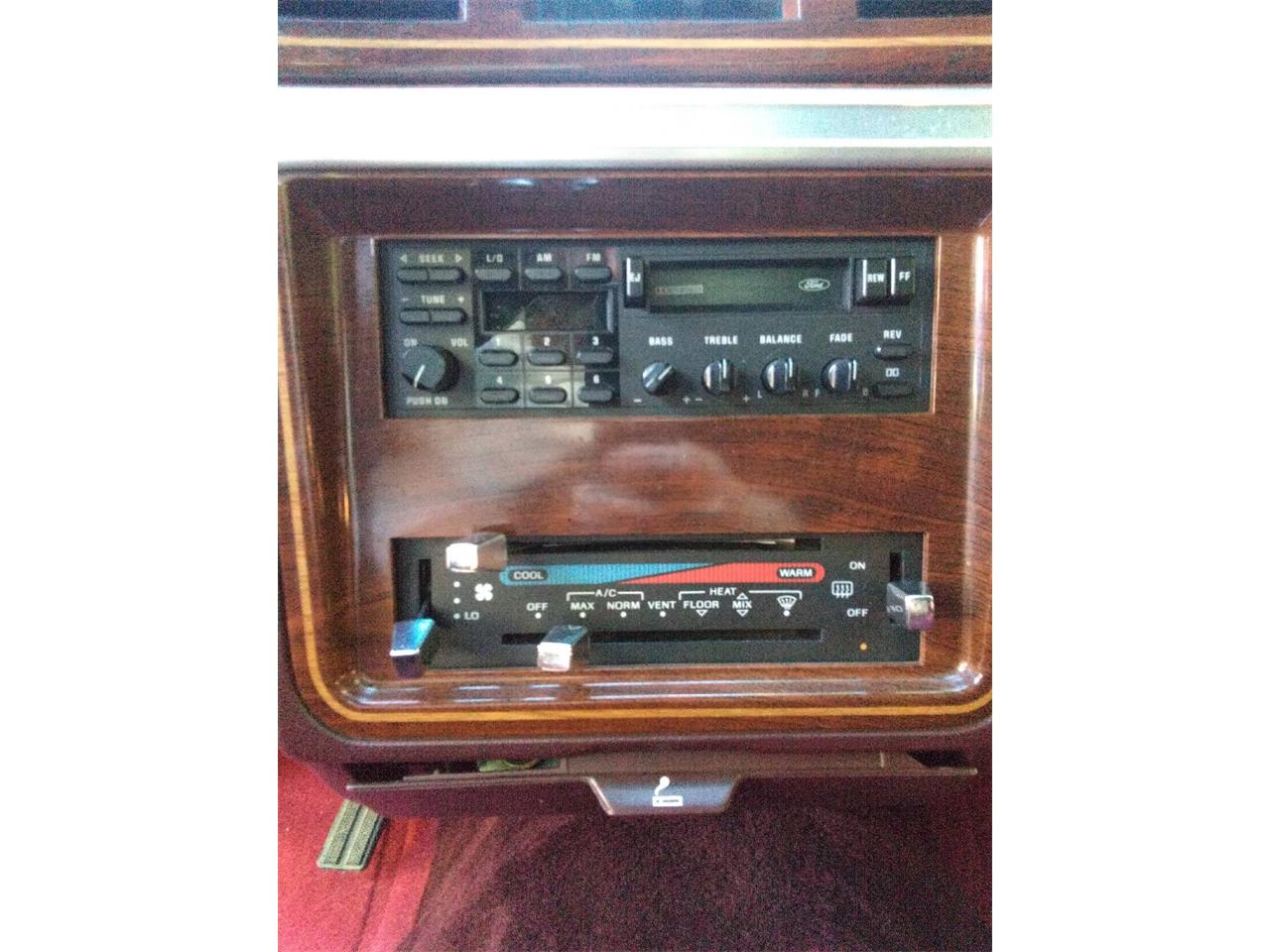 Mercury-Grand-marquis-1989-Maroon-Maroon-24