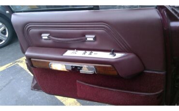 Mercury-Grand-marquis-1989-Maroon-Maroon-26