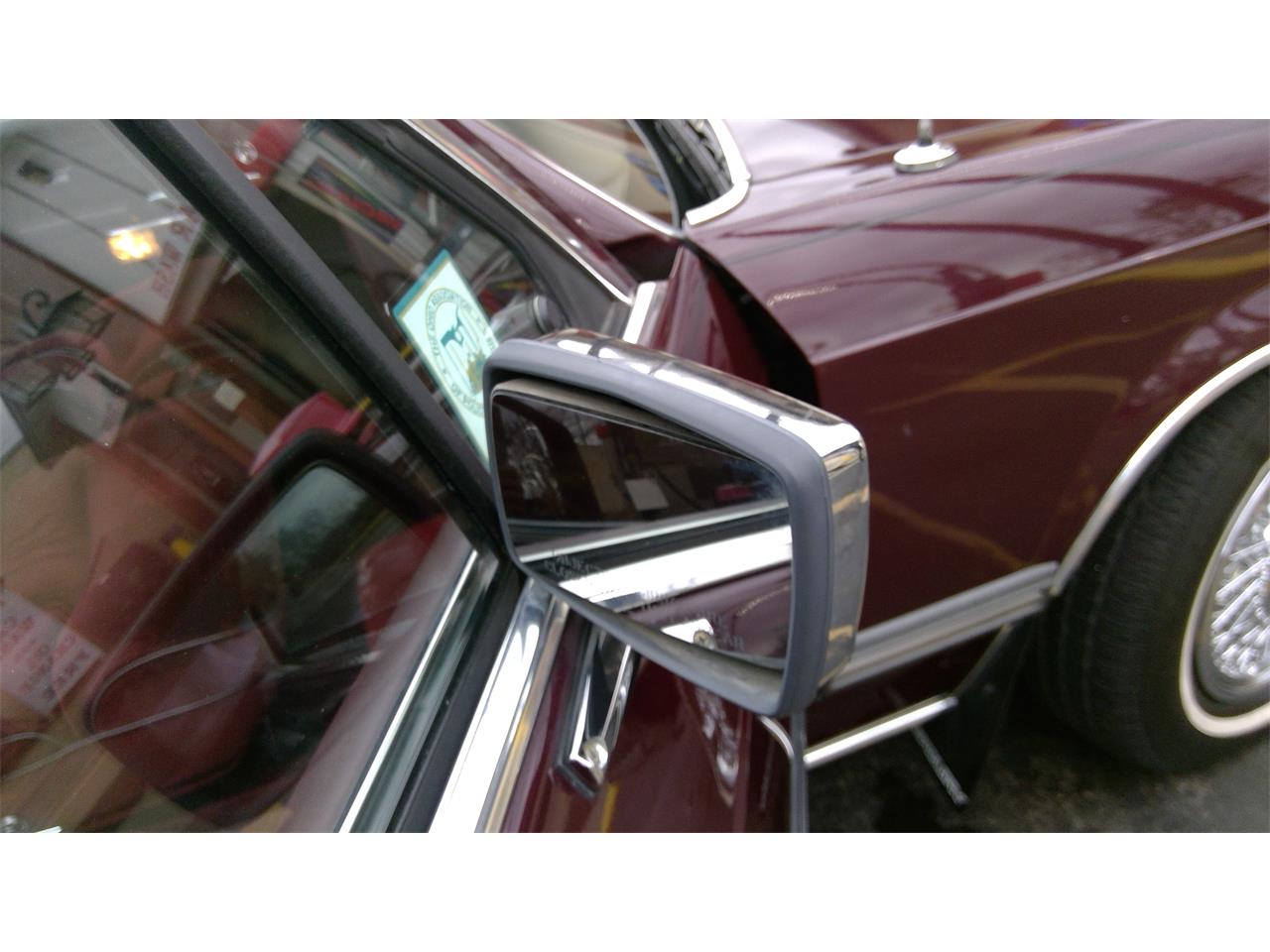 Mercury-Grand-marquis-1989-Maroon-Maroon-30