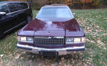 Mercury-Grand-marquis-1989-Maroon-Maroon-5