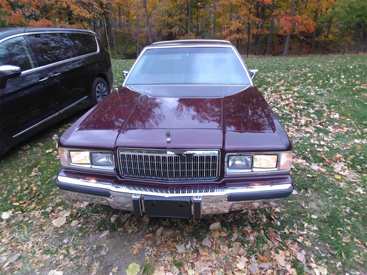 Mercury-Grand-marquis-1989-Maroon-Maroon-5