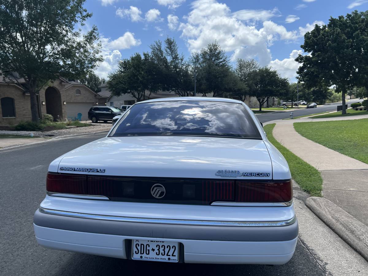Mercury-Grand-marquis-1992-14