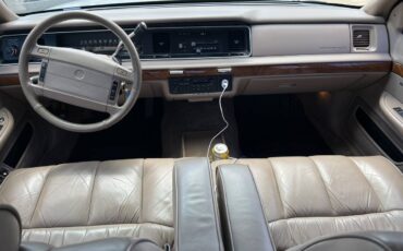 Mercury-Grand-marquis-1992-15