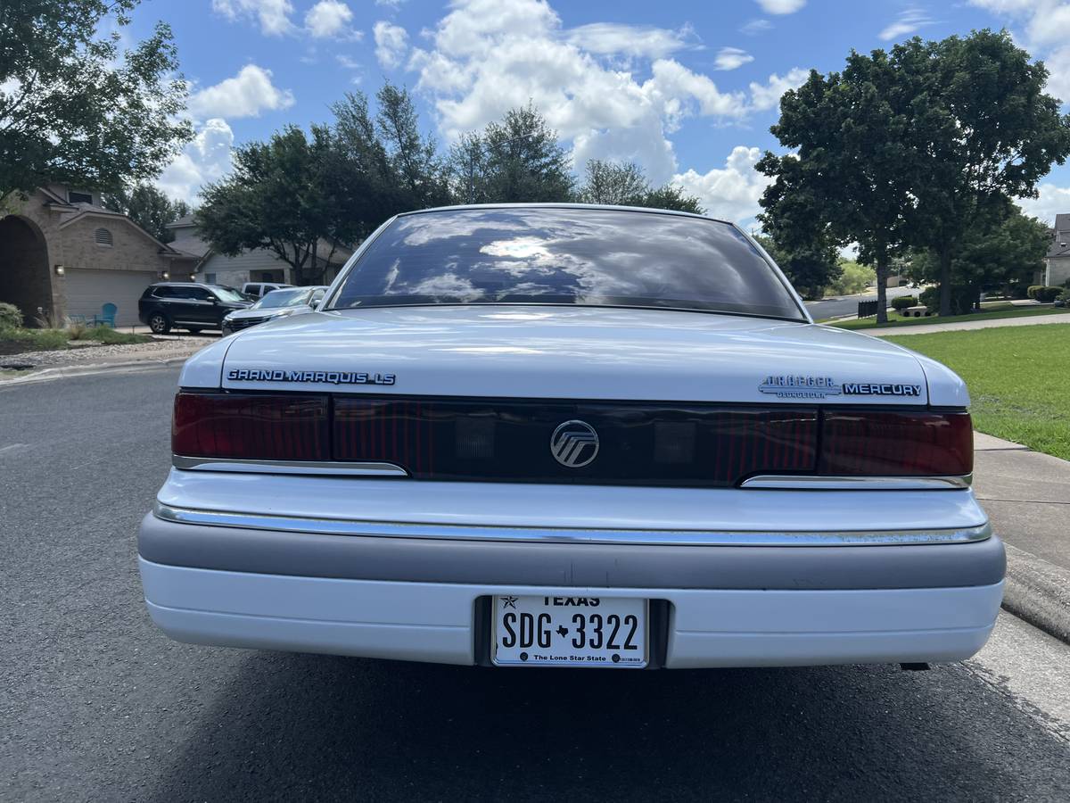 Mercury-Grand-marquis-1992-16