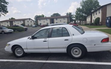 Mercury-Grand-marquis-1993-white-3