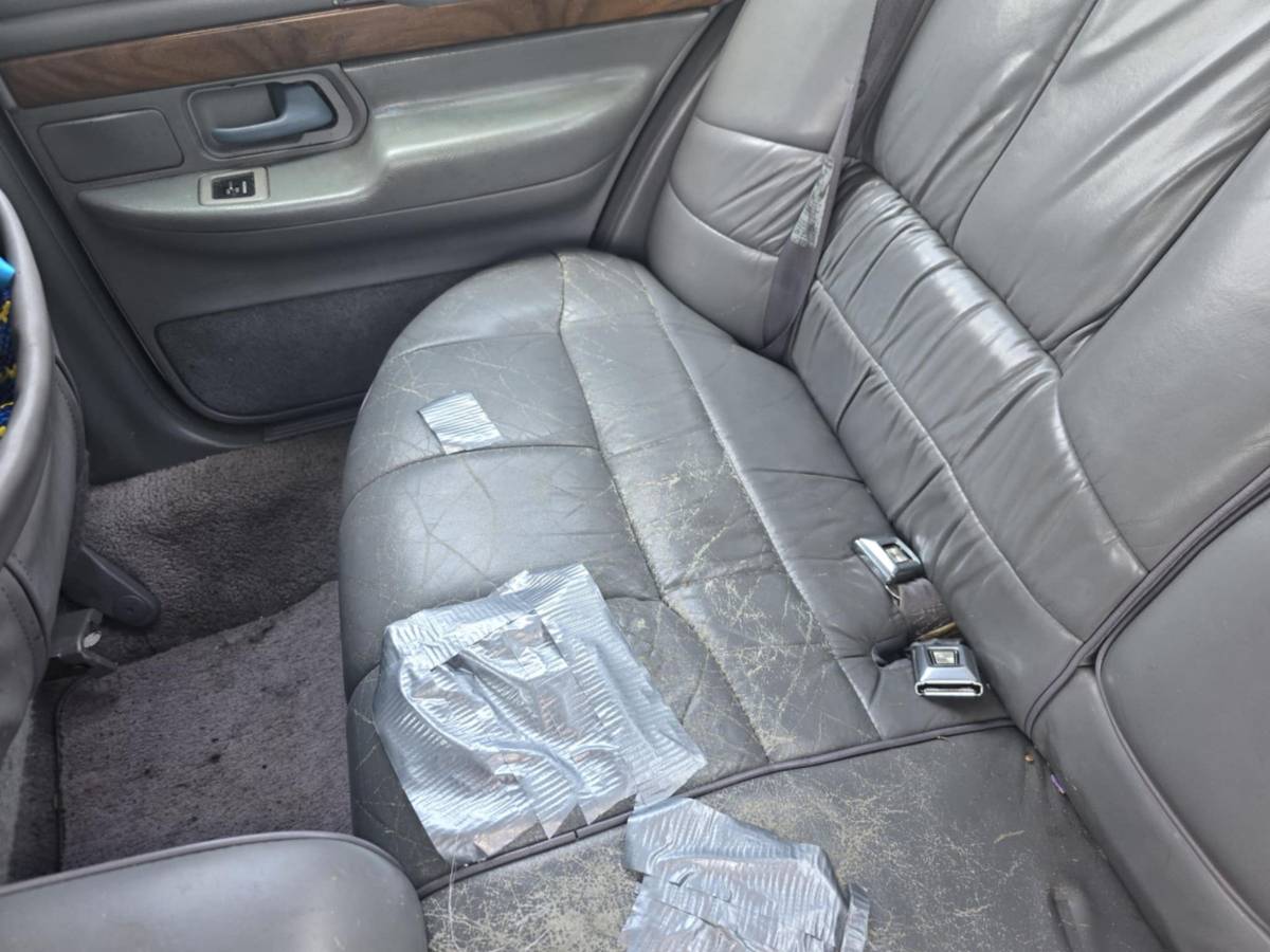 Mercury-Grand-marquis-1993-white-6