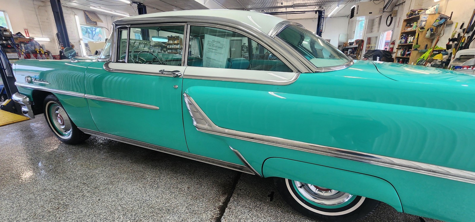 Mercury-Montclair-1955-2-dr-9