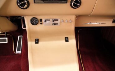 Mercury-Montclair-1955-Raspberry-Raspberry-38