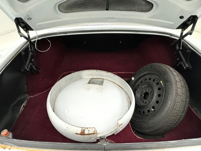 Mercury-Monterey-1953-White-Maroon-43