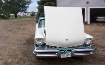 Mercury-Monterey-1957-GreenWhite-Green-1