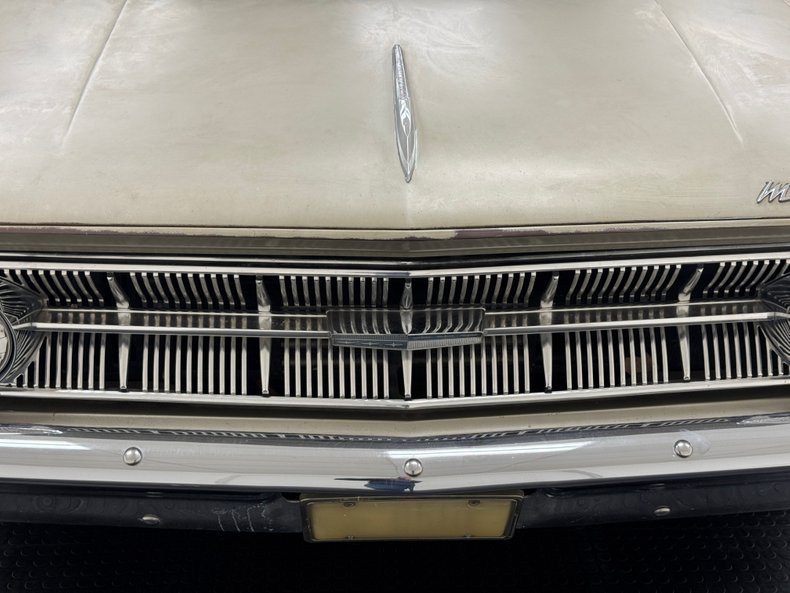 Mercury-Monterey-1963-Castilllian-Gold-Gold-21