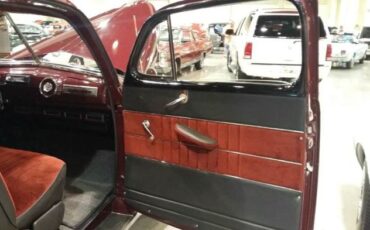 Mercury-Street-rod-1947-Burgundy-Charcoal-2