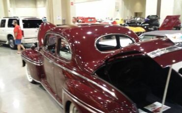 Mercury-Street-rod-1947-Burgundy-Charcoal-5