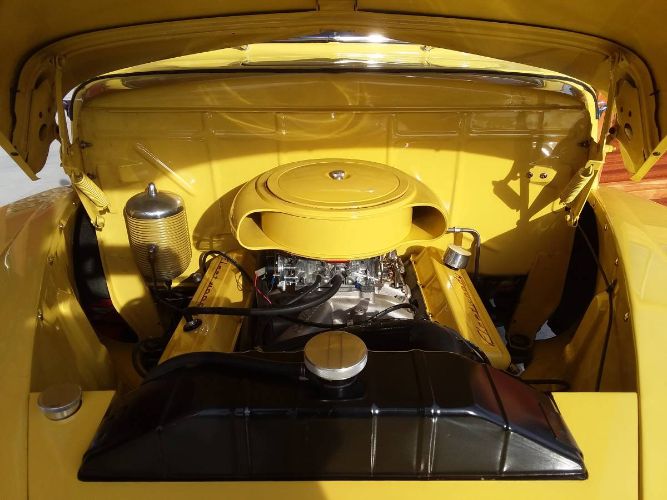 Mercury-Woody-1946-Yellow-15