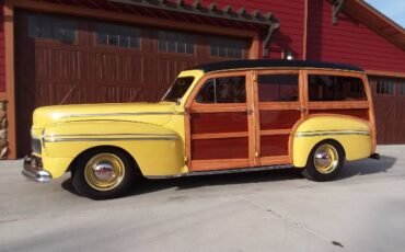 Mercury-Woody-1946-Yellow-18