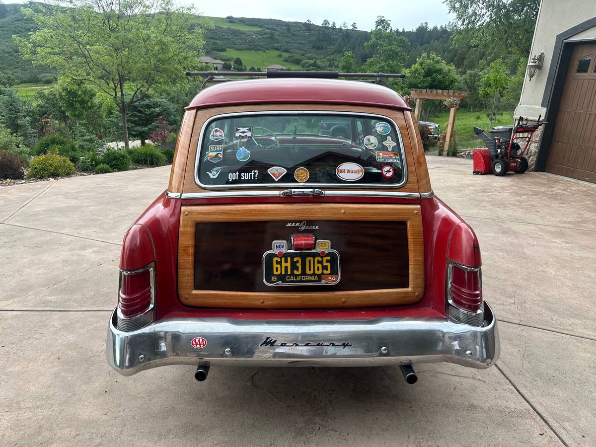 Mercury-Woody-wagon-1954-red-4