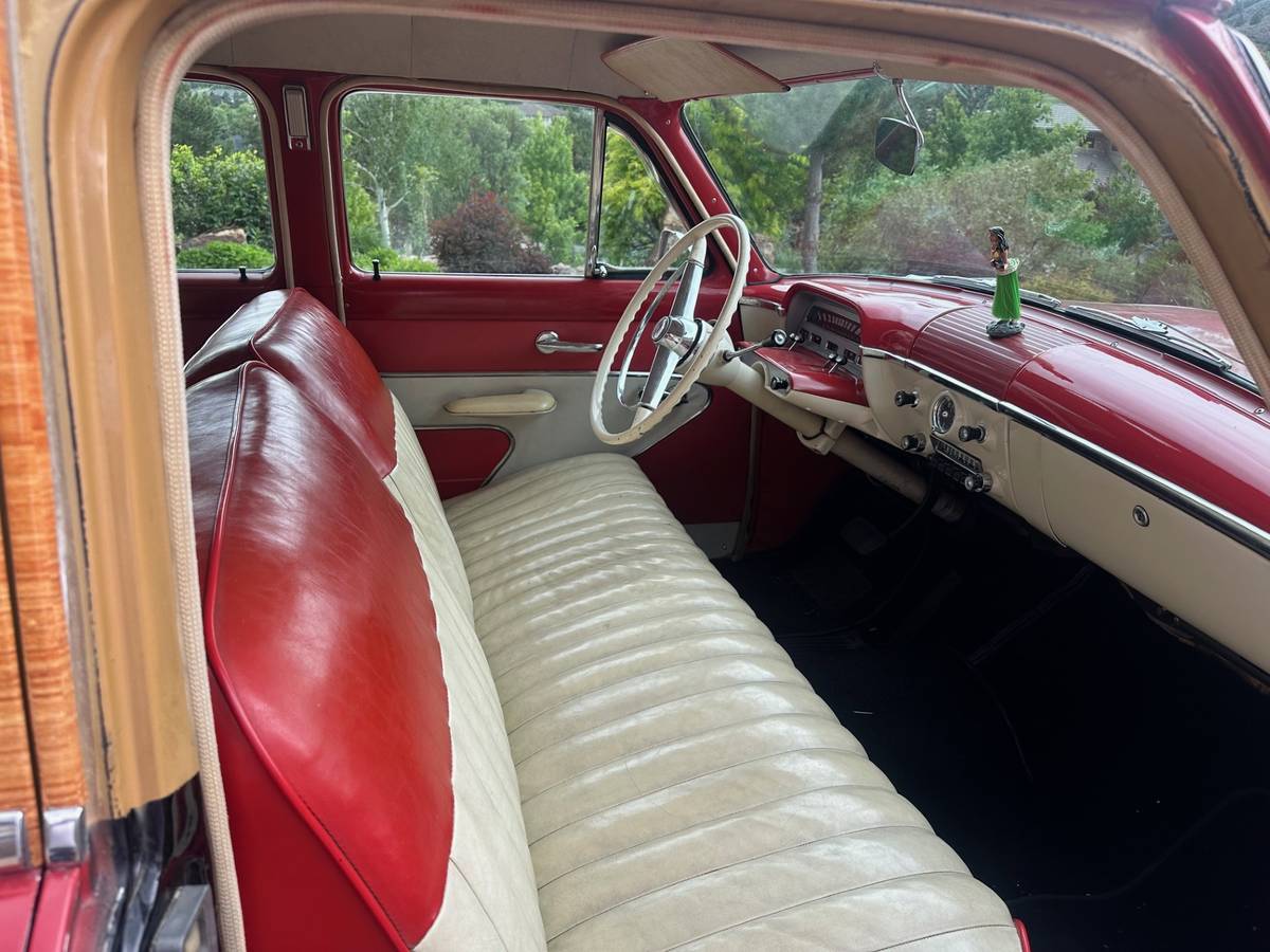 Mercury-Woody-wagon-1954-red-6