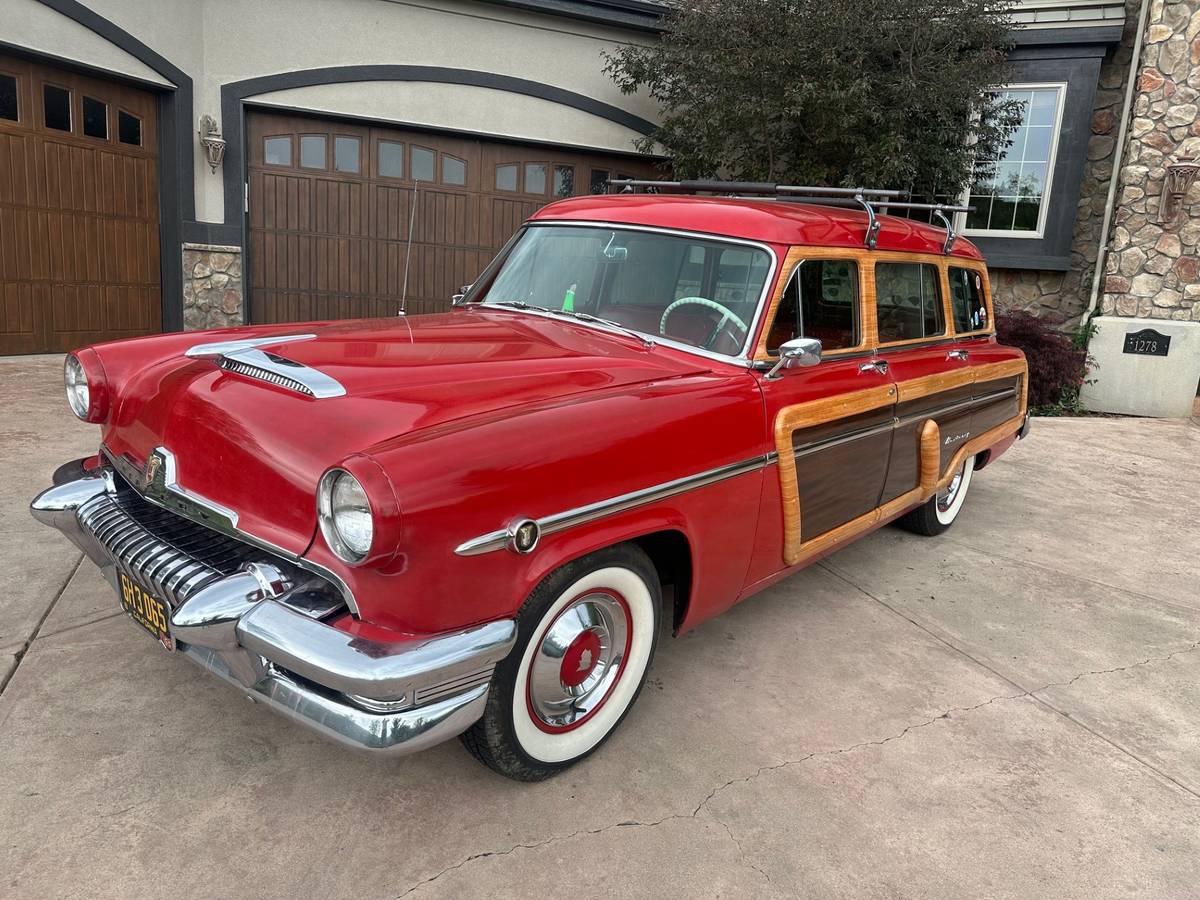 Mercury-Woody-wagon-1954-red
