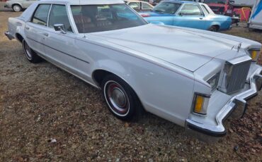 Mercury-cougar-1977-white-18