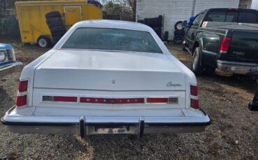 Mercury-cougar-1977-white-19