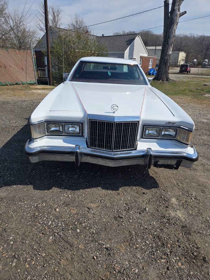 Mercury-cougar-1977-white-6