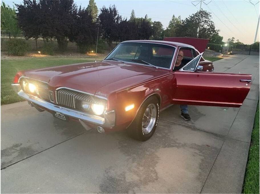 Mercury-cougar-xr7-1968-21